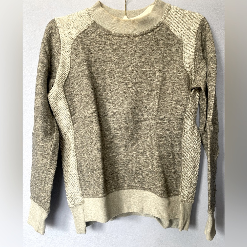 Theory sweatshirt in size P